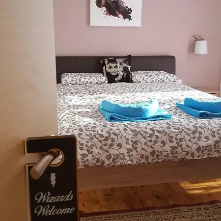 Апартаменты Antigonidon Skyline View Penthouse *